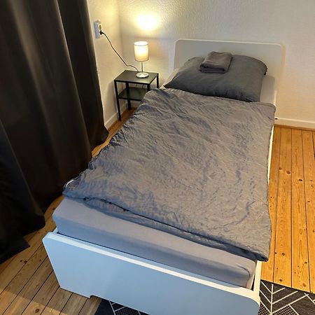Doppelbett Unterkunft Vahrenwald-List هانوفر المظهر الخارجي الصورة