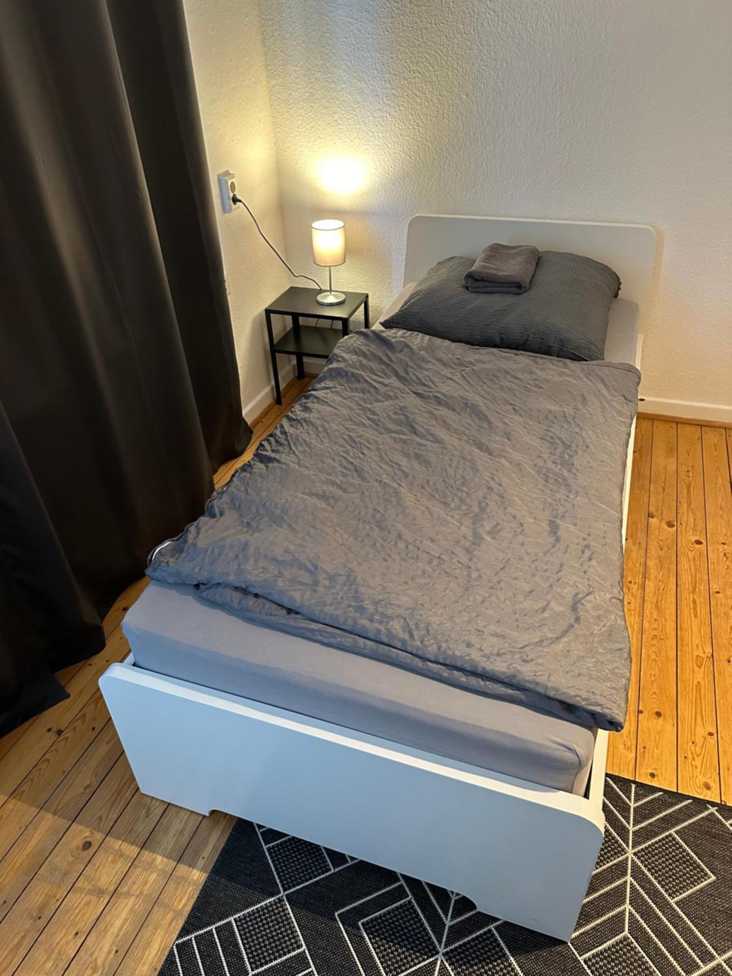 Doppelbett Unterkunft Vahrenwald-List هانوفر المظهر الخارجي الصورة
