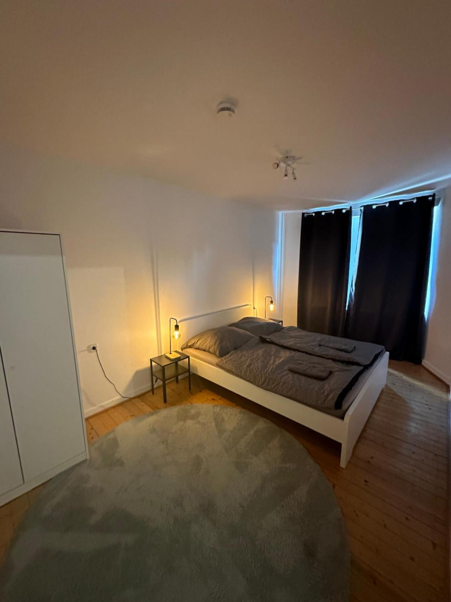 Doppelbett Unterkunft Vahrenwald-List هانوفر المظهر الخارجي الصورة